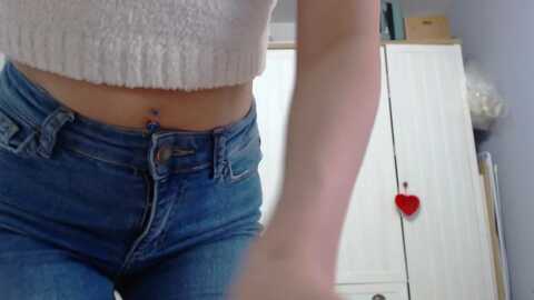 cynthiarae @ myfreecams on 20231126