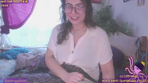 hairysafaeri @ myfreecams on 20231126