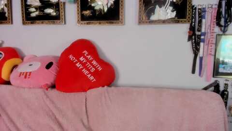 isabelle_babe @ myfreecams on 20231126