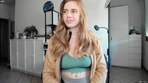 personage @ myfreecams on 20231126