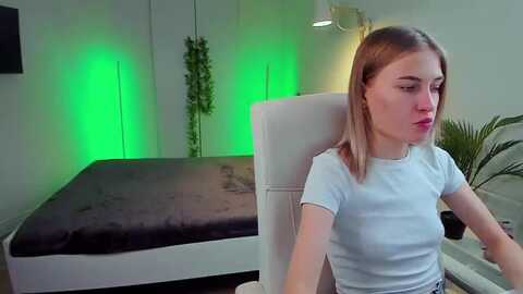 summerdiana @ myfreecams on 20231126