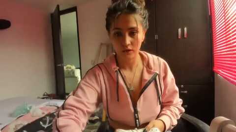 akemi_lux