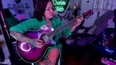charlettewebb @ myfreecams on 20231127