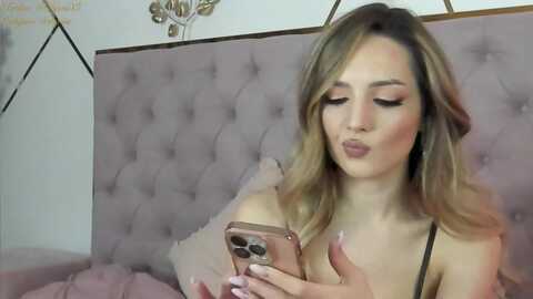 elyssa_ @ myfreecams on 20231127