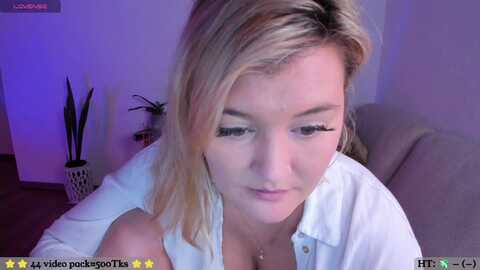 fire_ice_emma @ myfreecams on 20231127