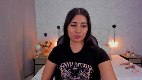 hanna_milano @ myfreecams on 20231127