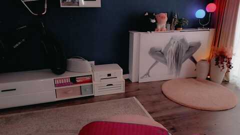 hellonheels_ @ myfreecams on 20231127