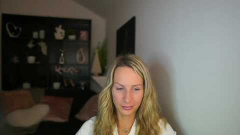 nikki__sexx__ @ myfreecams on 20231127