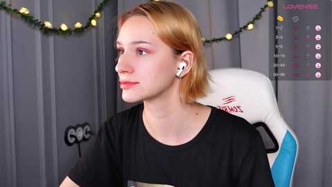 ramonak @ myfreecams on 20231127
