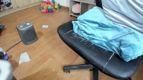 velarosa @ myfreecams on 20231127