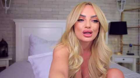 anabella_star @ myfreecams on 20231128