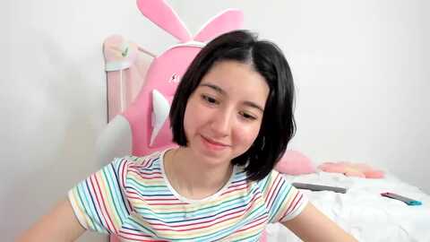 cherrycute666 @ myfreecams on 20231128