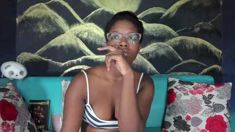 connywells @ myfreecams on 20231128