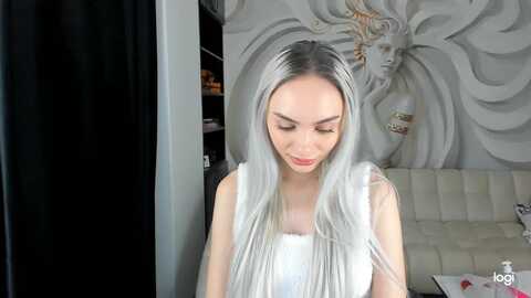 haleysweet18 @ myfreecams on 20231128