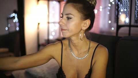 hellohalley @ myfreecams on 20231128