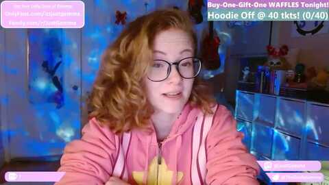 justgemma @ myfreecams on 20231128