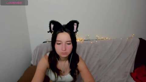 kirasupreme @ myfreecams on 20231128