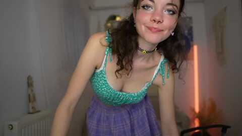 mary_moody @ myfreecams on 20231128