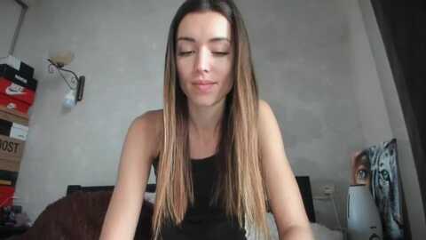 onekiss1 @ myfreecams on 20231128