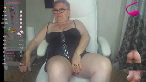 sexylynette4u @ myfreecams on 20231128