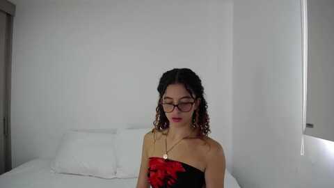 isagamboa @ myfreecams on 20231129