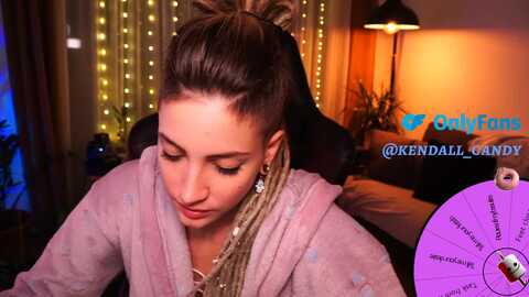 kend_dall @ myfreecams on 20231129