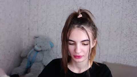 kristinamfc @ myfreecams on 20231129