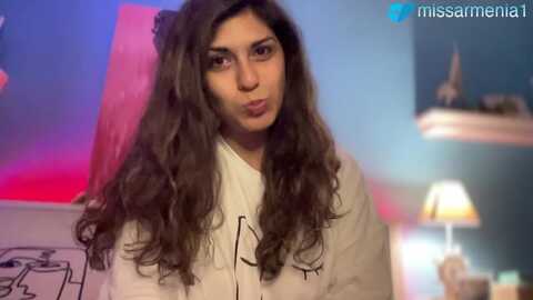 missarmenia @ myfreecams on 20231129