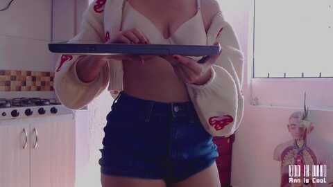 ann_is_cool @ myfreecams on 20231130