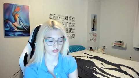annatame @ myfreecams on 20231130