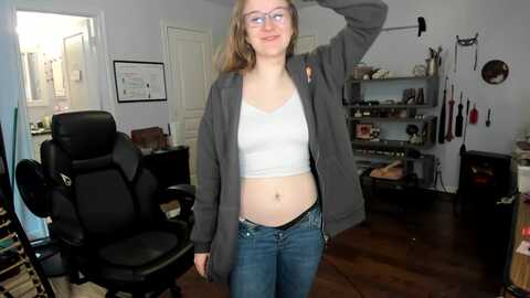 bunnydathug @ myfreecams on 20231130