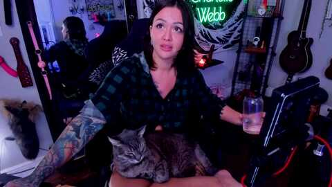 charlettewebb @ myfreecams on 20231130