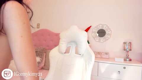 emily_kim @ myfreecams on 20231130