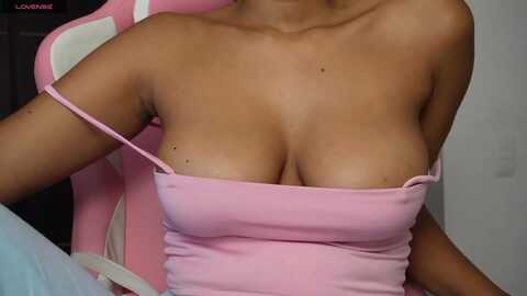 lalitauwu @ myfreecams on 20231130