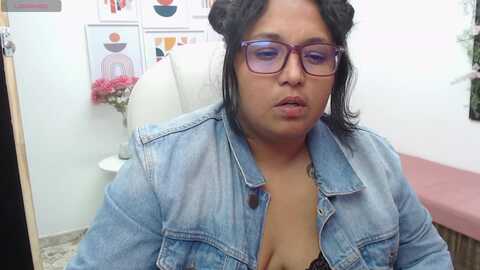 lindsy_blue @ myfreecams on 20231130