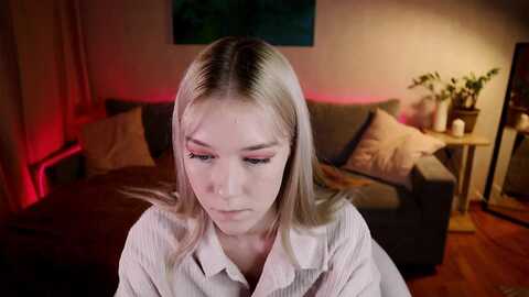 litl_mia @ myfreecams on 20231130