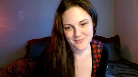 misscherrym @ myfreecams on 20231130