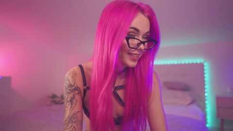 sarah_pink @ myfreecams on 20231130