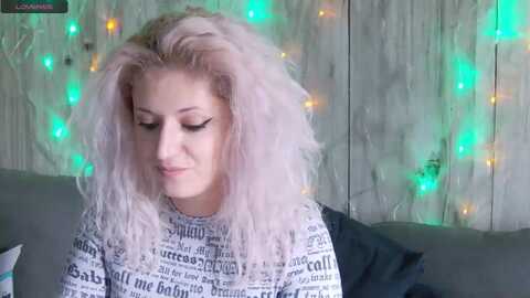 sassykate @ myfreecams on 20231130
