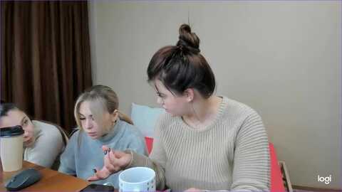 stefaninell @ myfreecams on 20231130