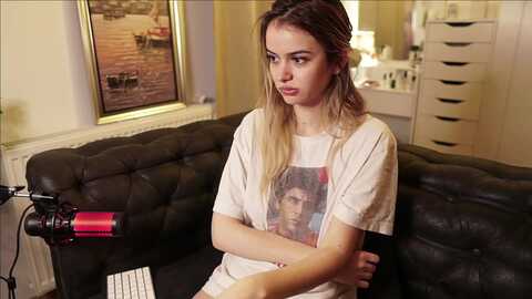 sweetkins @ myfreecams on 20231130