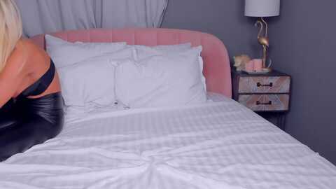 thebaewatch @ myfreecams on 20231130