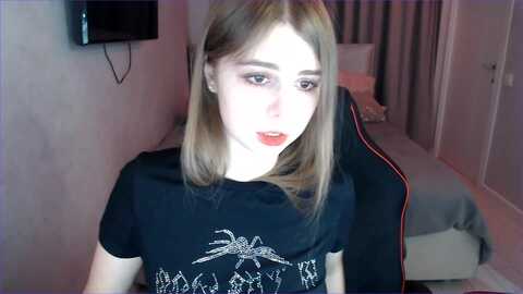 tripleprinces @ myfreecams on 20231130