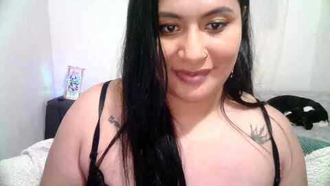 alice_222 @ myfreecams on 20231201