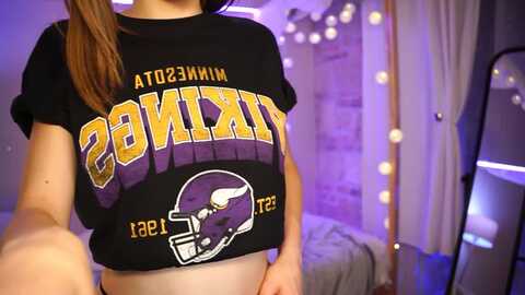 emmmashy_18 @ myfreecams on 20231201