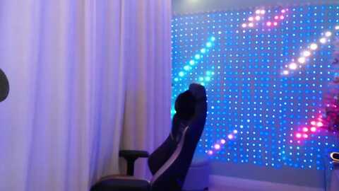 sincityvee @ myfreecams on 20231201