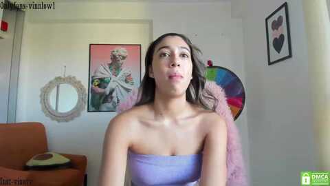 vinnlow @ myfreecams on 20231201