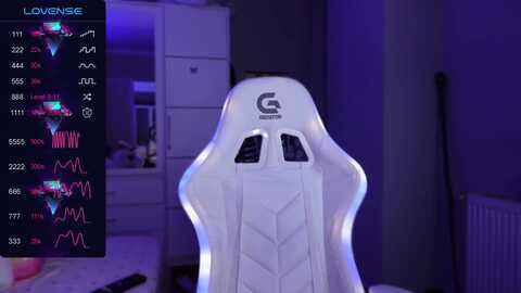 aliciarey @ myfreecams on 20231202