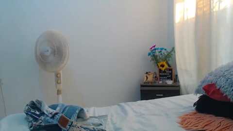 carolaynn @ myfreecams on 20231202