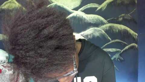 connywells @ myfreecams on 20231202